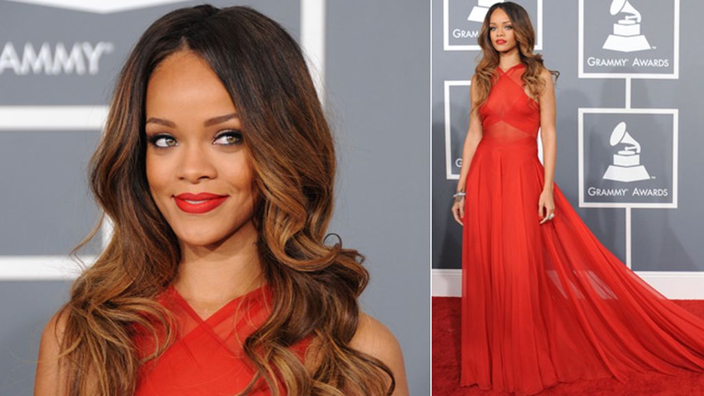 La cantante de Barbados, acompañada por Chris Brown, fue la más elegante de la noche