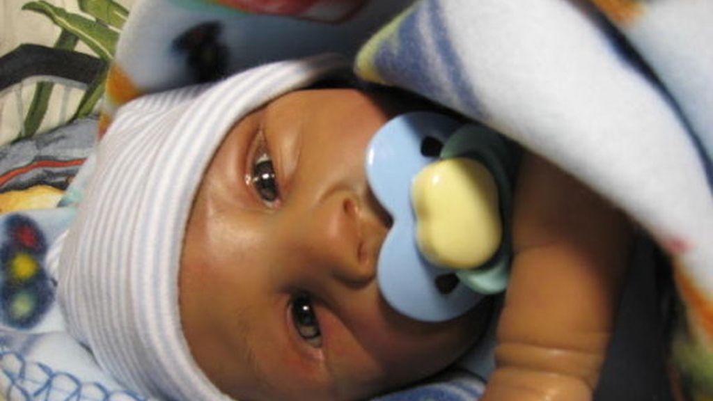 Los niños artificiales llegan al mercado español