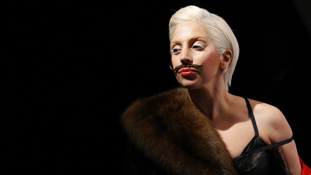 La cantante Lady Gaga en el club Berghain en Berlín presentando su disco