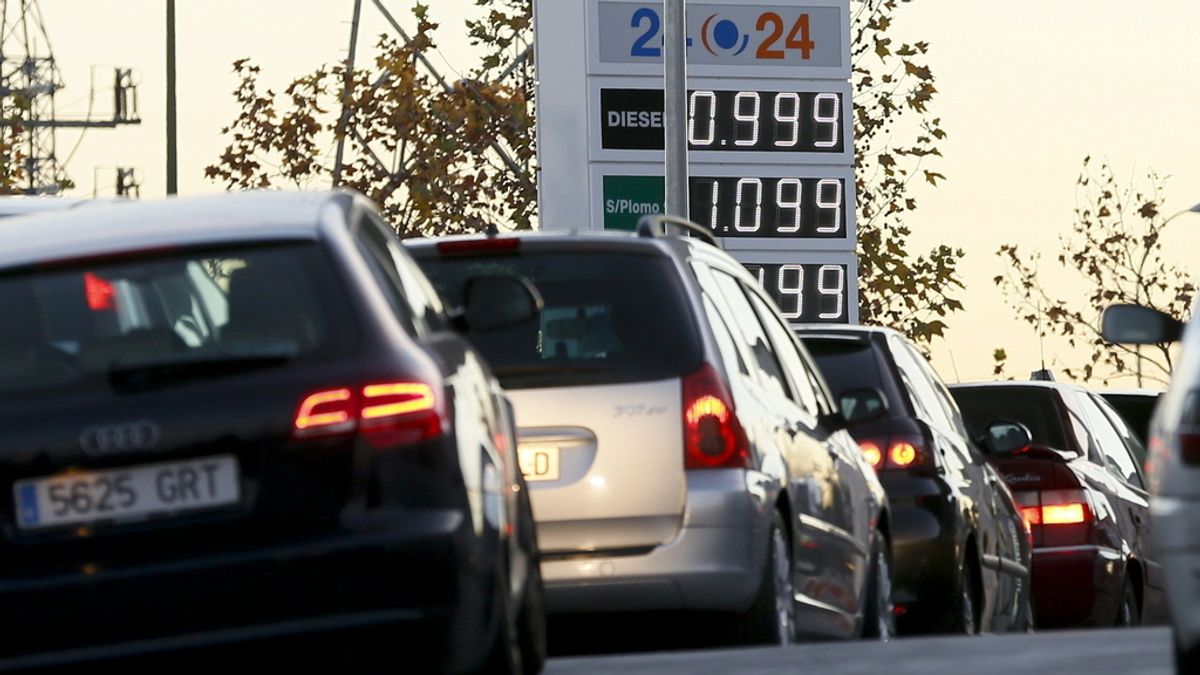 Los carburantes, un 13% más baratos que las Navidades pasadas