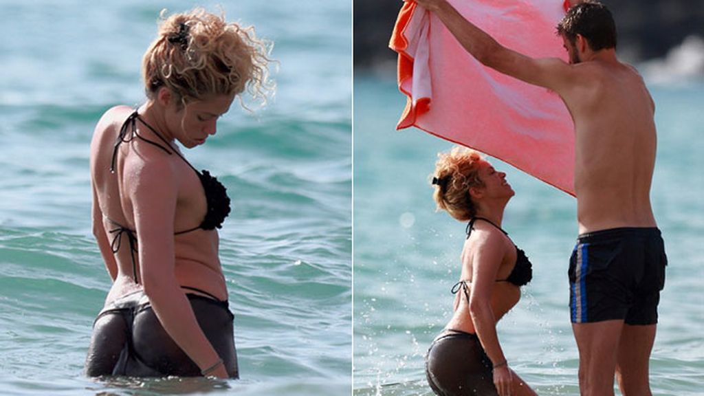 Vientre plano, poses sensuales... Así está Shakira en bikini después de dar a luz