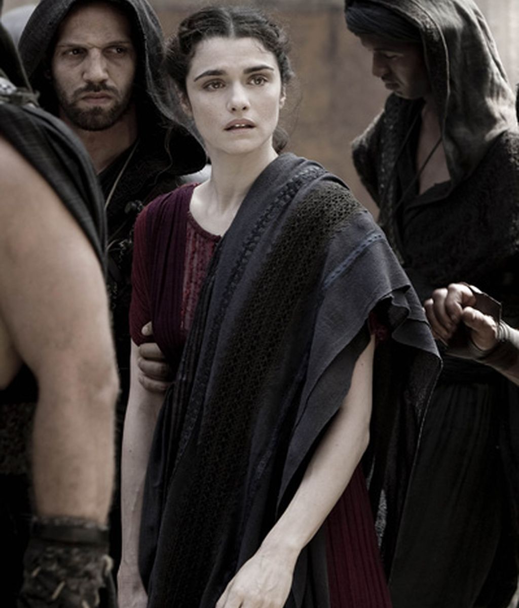 telecinco.es subasta una túnica de Hipatia de Alejandría