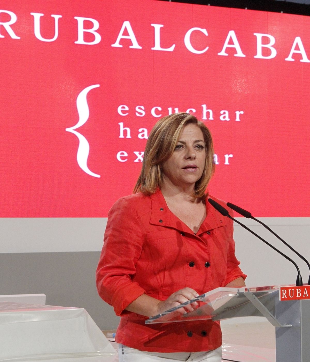 Valenciano confía en las posibilidades de Rubalcaba. EFE