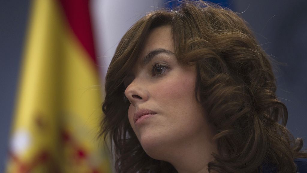 Soraya Sáenz de Santamaría, en su primera rueda de prensa como portavoz del Gobierno Rajoy