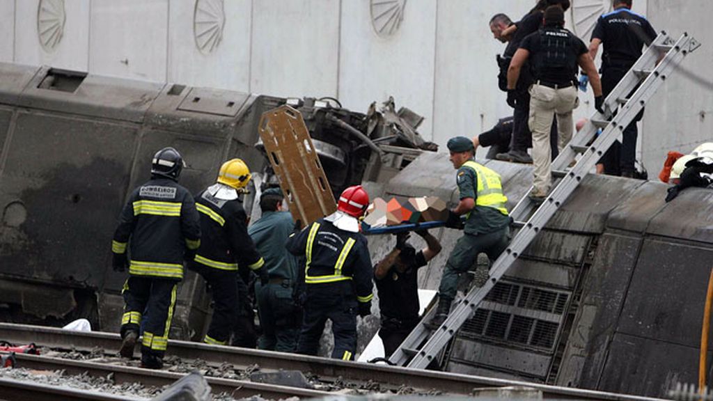 Las fotos de la tragedia del Alvia Madrid-Ferrol