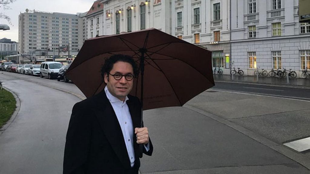 Director de orquesta y fan de 'Star Wars': así es el nuevo novio de María Valverde