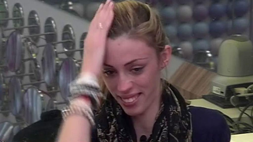 Miriam se desahoga con sus compañeros