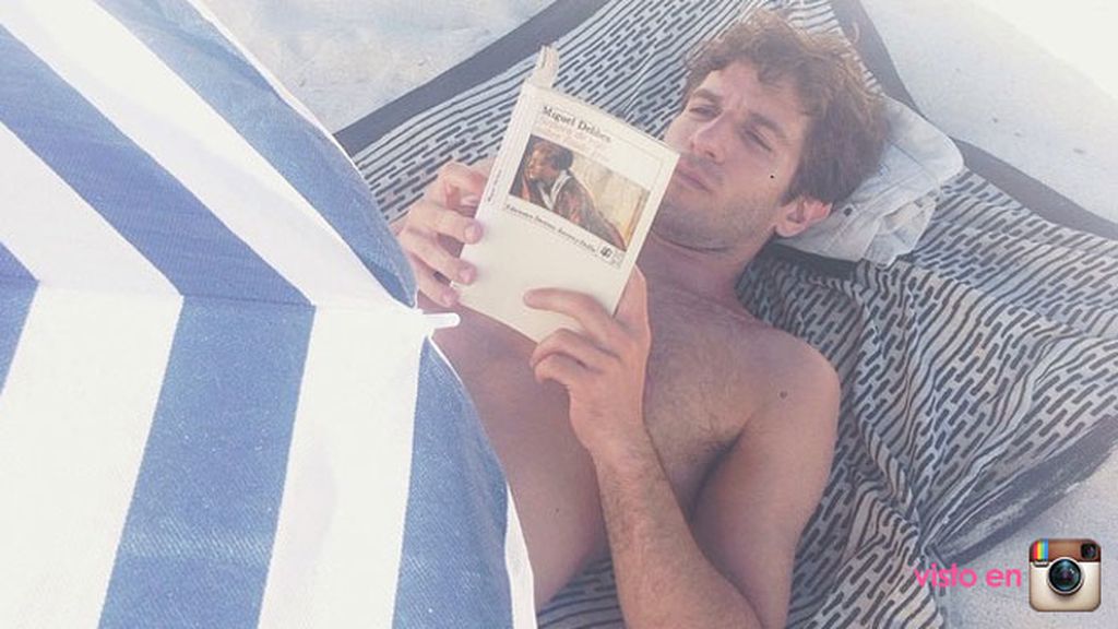 #leeresdivinity: ¿con qué libro están Pilar Rubio, Cara Delevingne o Quim Gutiérrez?
