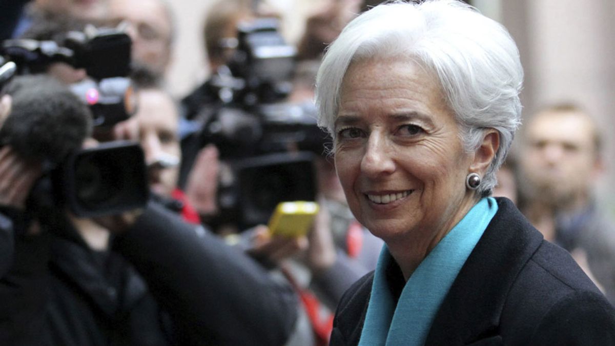 Christine Lagarde llega a la reunión del Eurogrupo donde se ha desbloqueado el rescate para Grecia