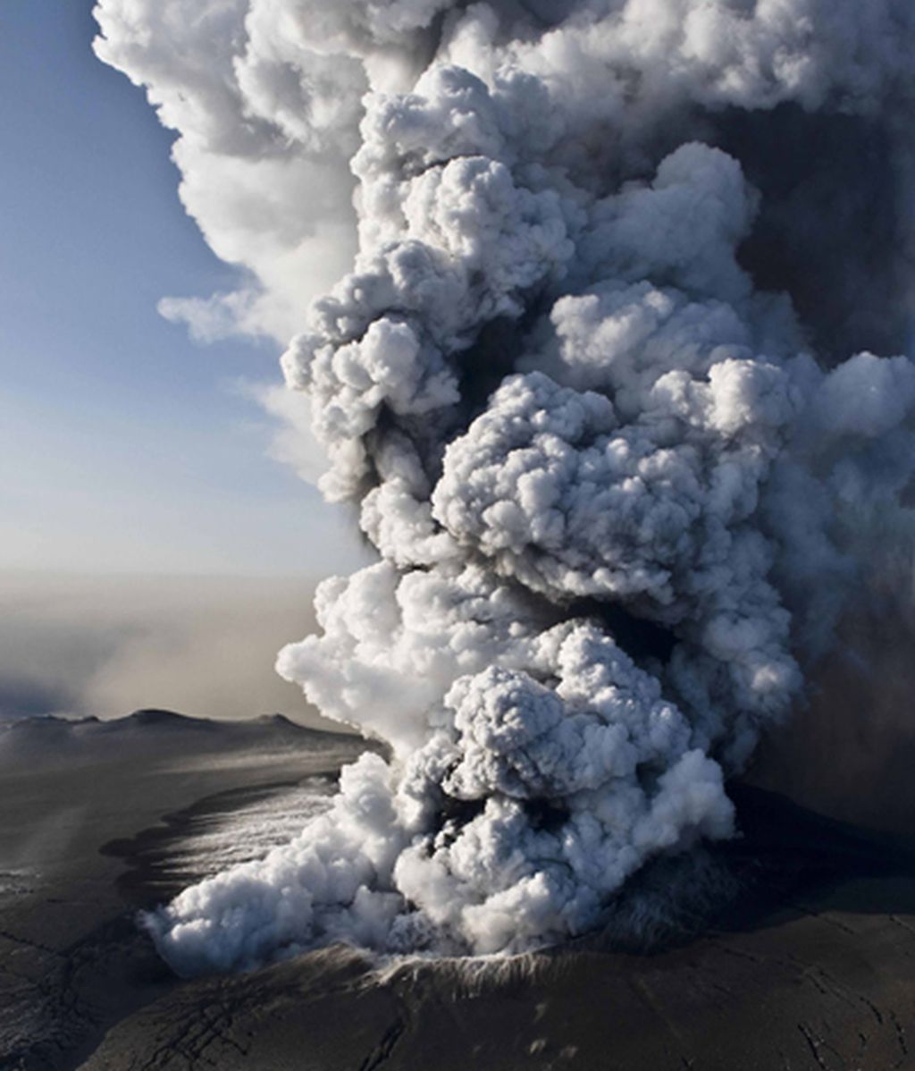 El volcán que ha causado el caos aéreo en Europa