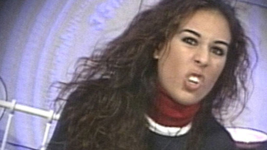 Indhira: "Ya no puedo estar sin maquillar, soy un cuadro"