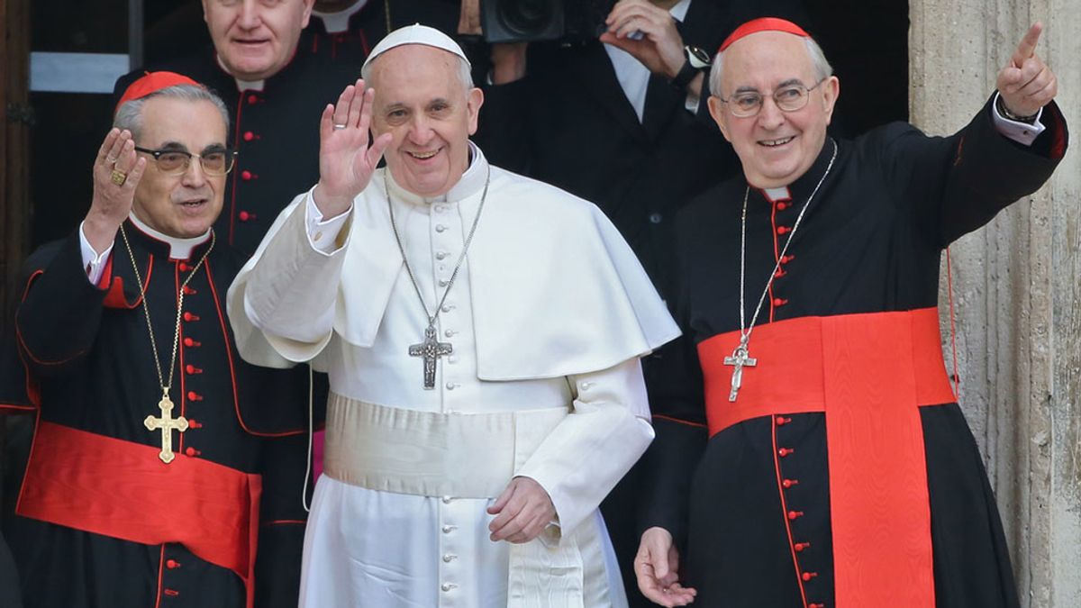 El Papa Francisco visita la visita la iglesia de Santa María la Mayor en Roma