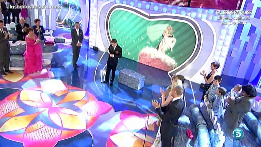 Poniendo en pie a todos los invitados