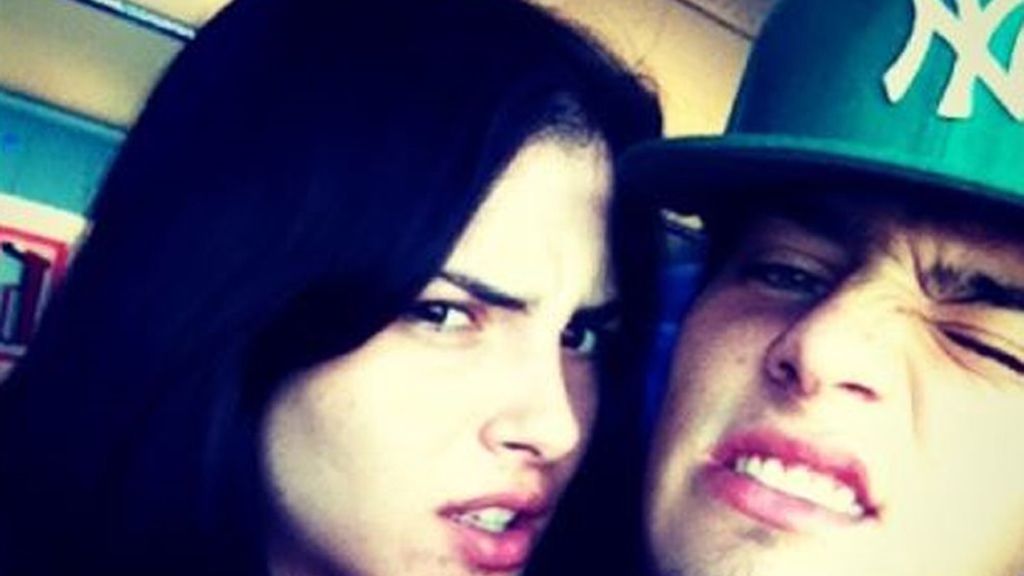 Joel Bosqued y Andrea Duro, prometidos en el primer aniversario de su amor