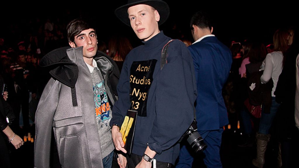 Asistentes desfile Davidelfin