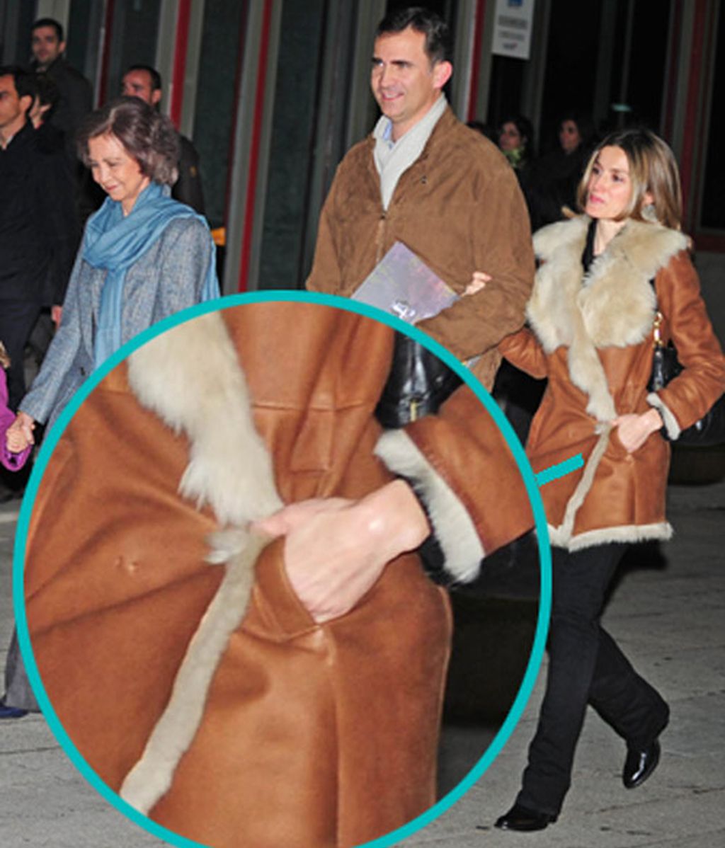 La Familia Real se va al circo con un look paradigma de sobriedad