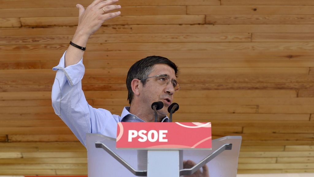 Patxi López, en la Fiesta de la Rosa de Valladolid. Foto: Efe