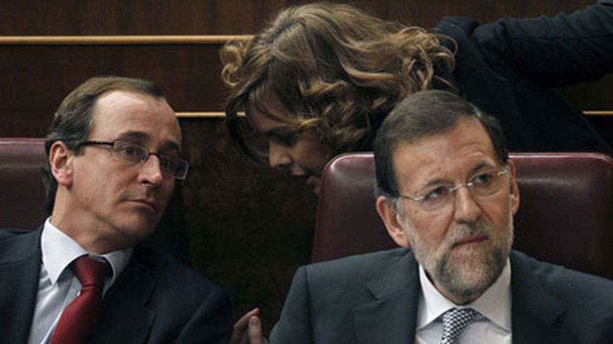 Alfonso Alonso, Mariano Rajoy y Soraya Sáenz de Santamaría en una imagen de archivo