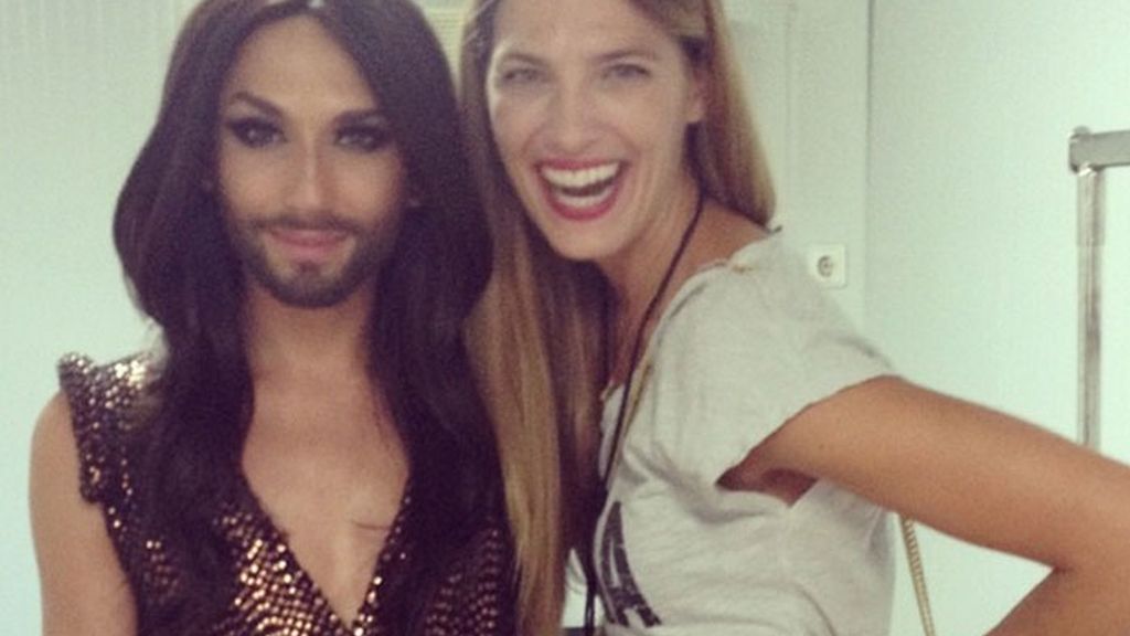 Laura Sánchez, orgullosa con Conchita Wurst