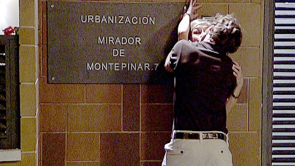 Cap. 14, T.2: 'Un parto, un crucero y un resort golf & Spa'