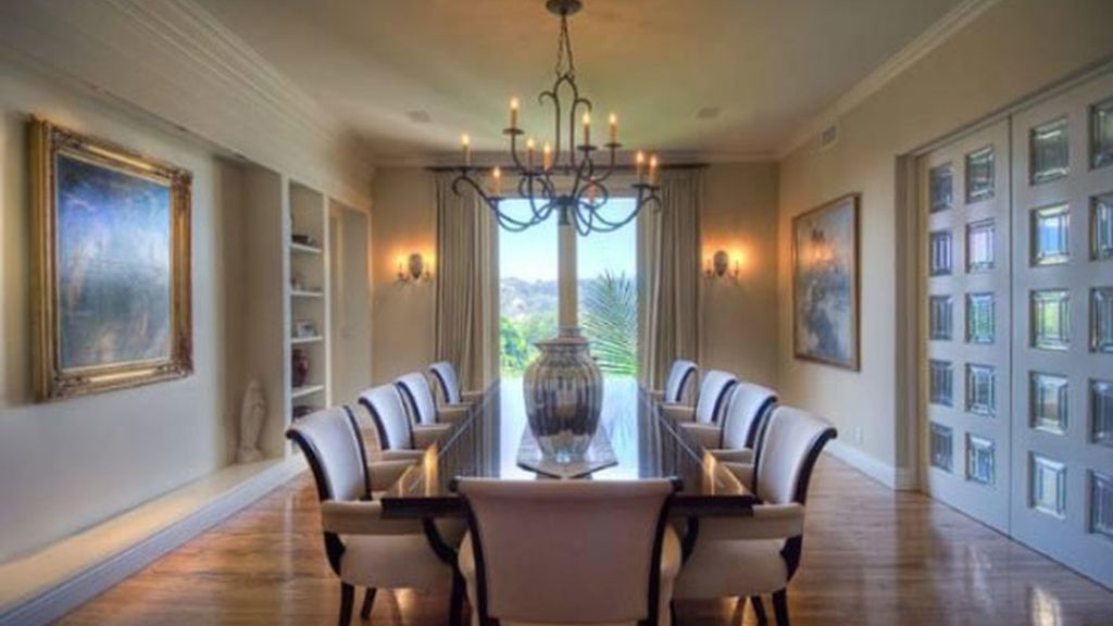 Mark Wahlberg vende su espectacular mansión de Beverly Hills