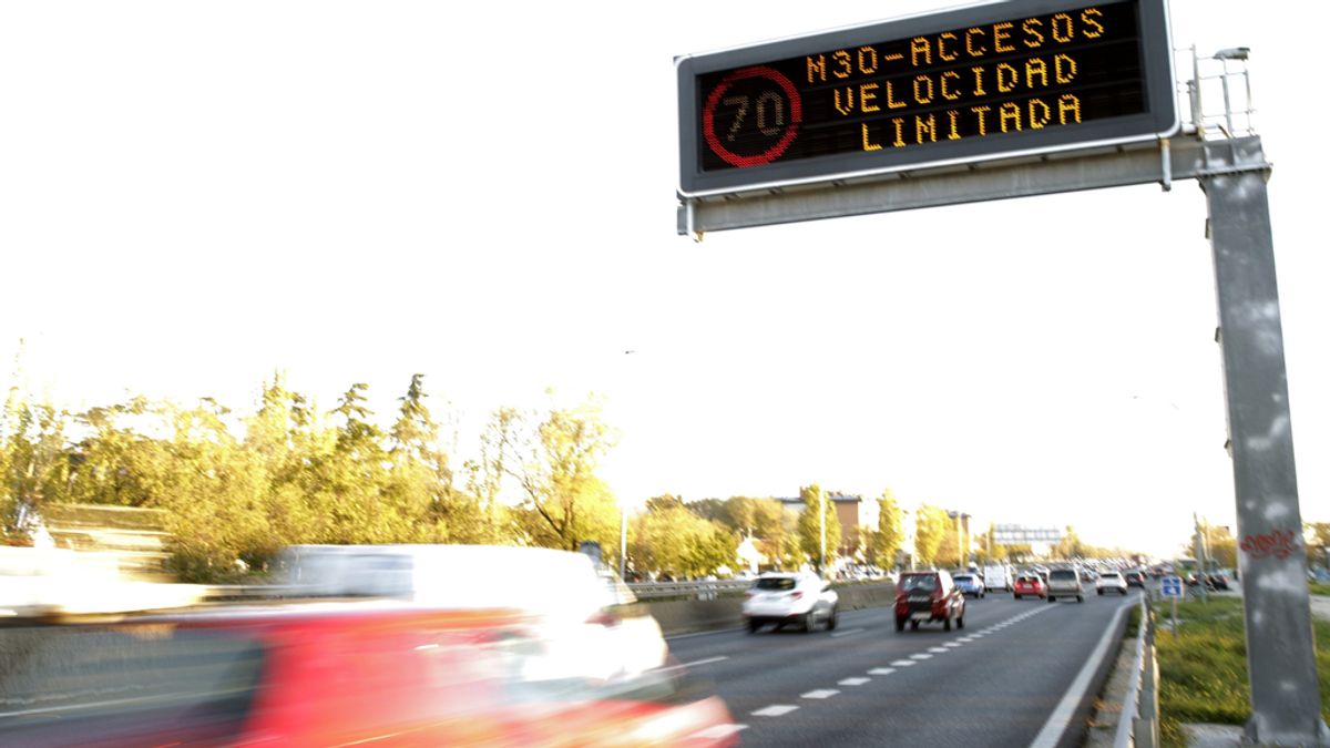 Madrid activa el protocolo por alta contaminación y deja la velocidad en la M-30 en 70 km/h