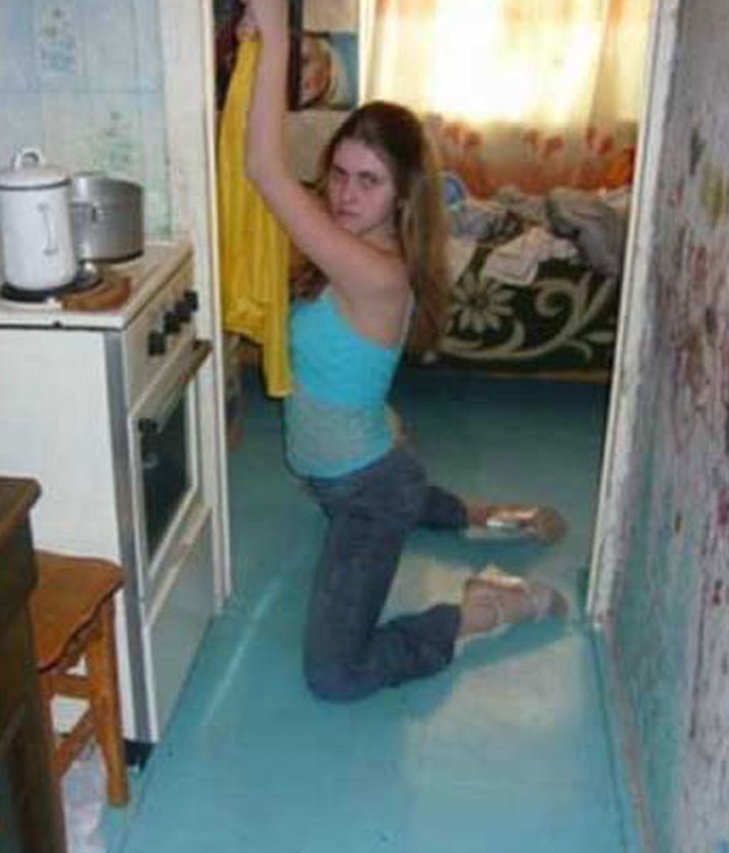 Corazones solitarios en poses imposibles