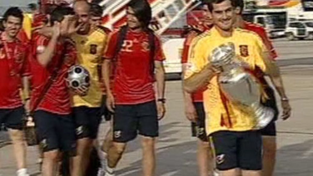 La Selección llega con la Copa a Madrid