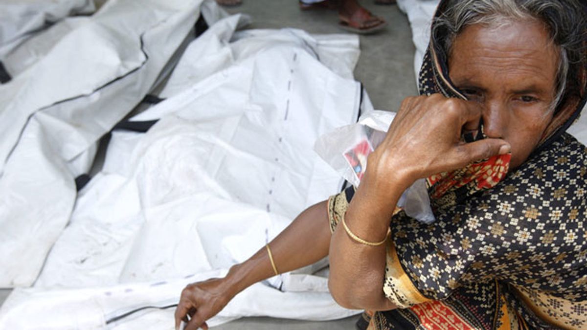 Ya son 509 los muertos por el derrumbe de un edificio en Bangladesh