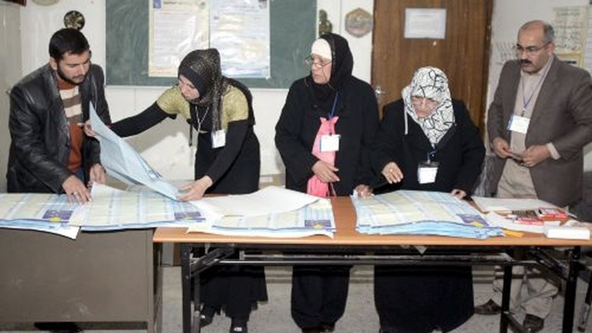 Imagen de los iraquies votando el pasado sábado. Foto: EFE