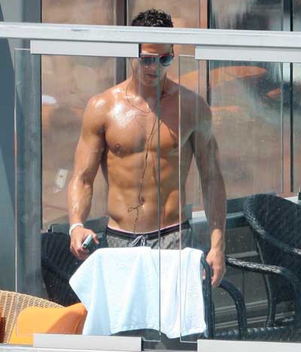 Sol, calor, Nueva York,.. el mundo de CR9 en verano