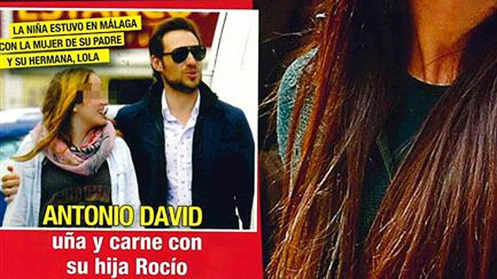 Antonio David pasea con su hija