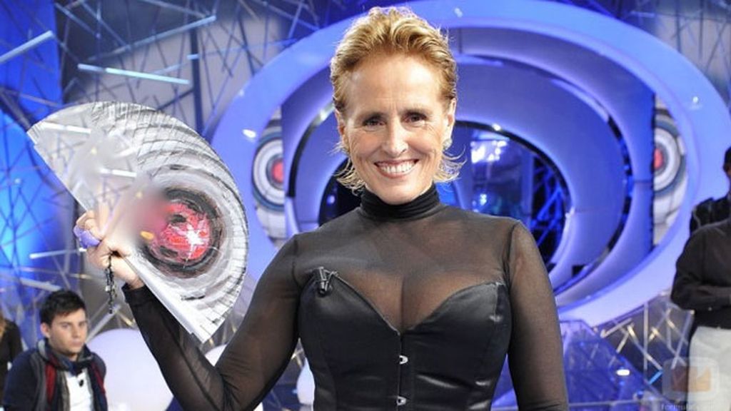 Milá, a Miriam: "Estás monísima con ese escote, te pareces a mí"