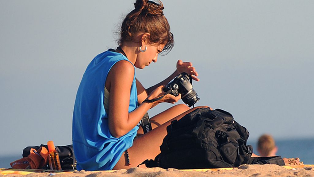 Thaïs Blume con su novio en Cádiz