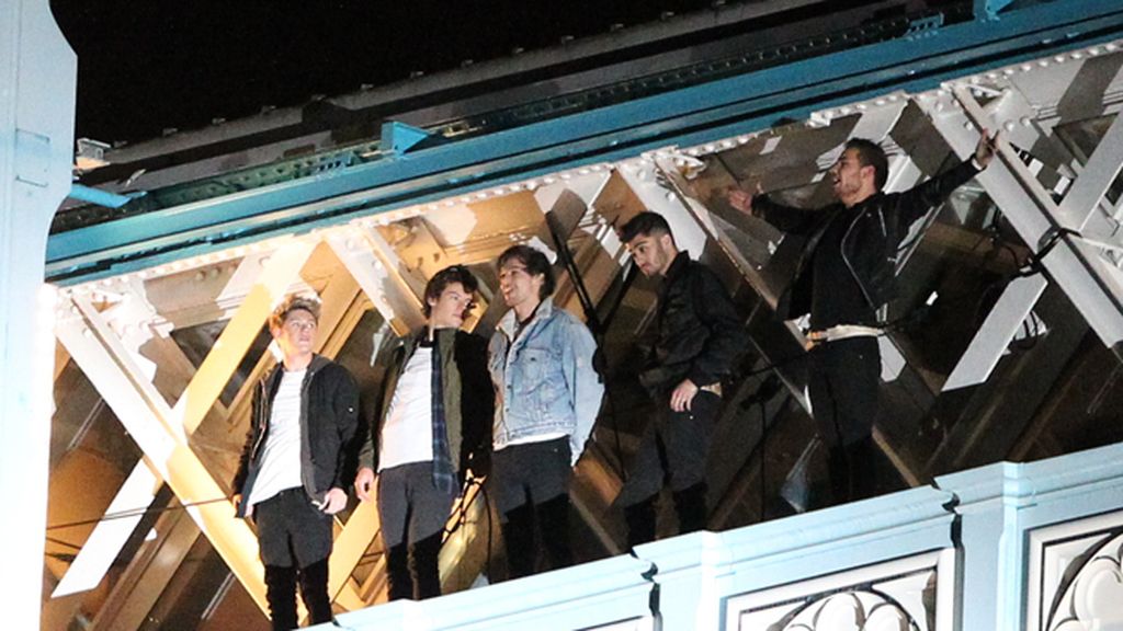 One Direction no tiene miedo a las alturas