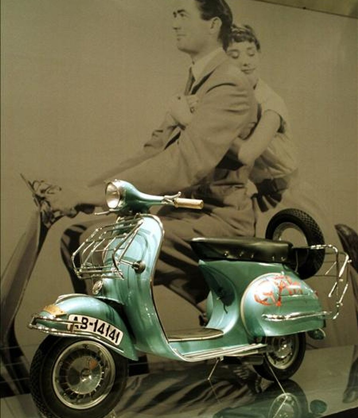 Una foto de Gregory Peck y Awdrey Hepburn en "Vacaciones en Roma". EFE/Archivo