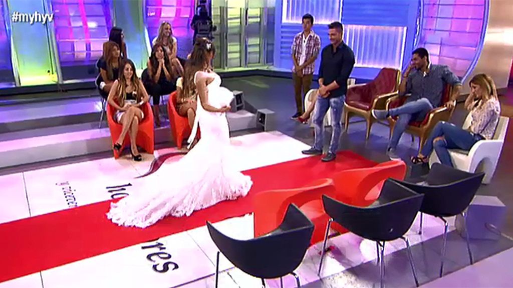 El resto de pretendientas abandonan el plató muy indignadas