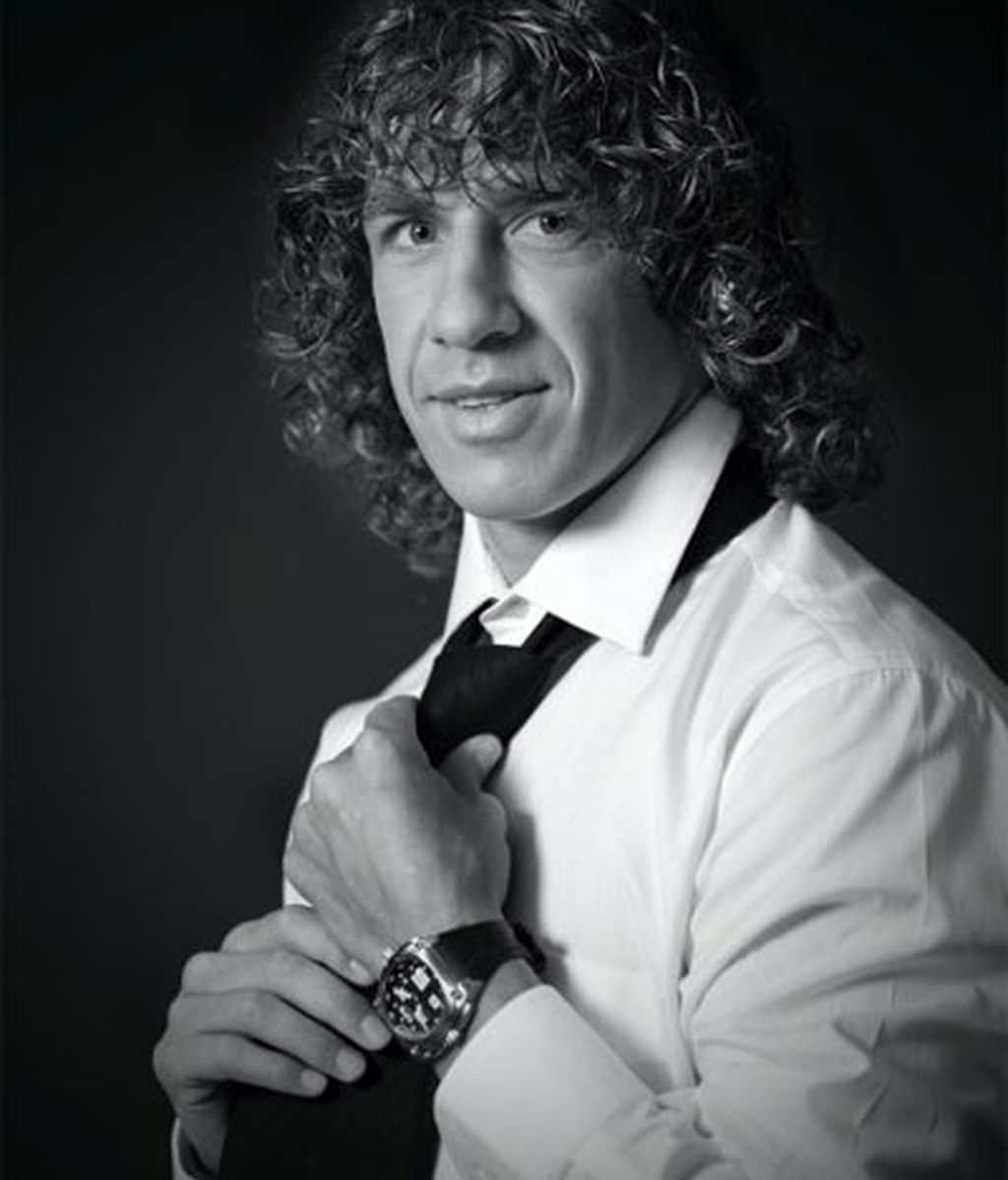 Piqué, otro deportista que da la hora