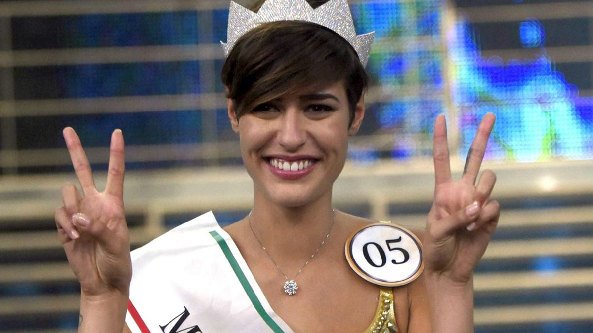 “Me hubiese gustado nacer en 1942 para vivir la Segunda Guerra Mundial”, Miss Italia