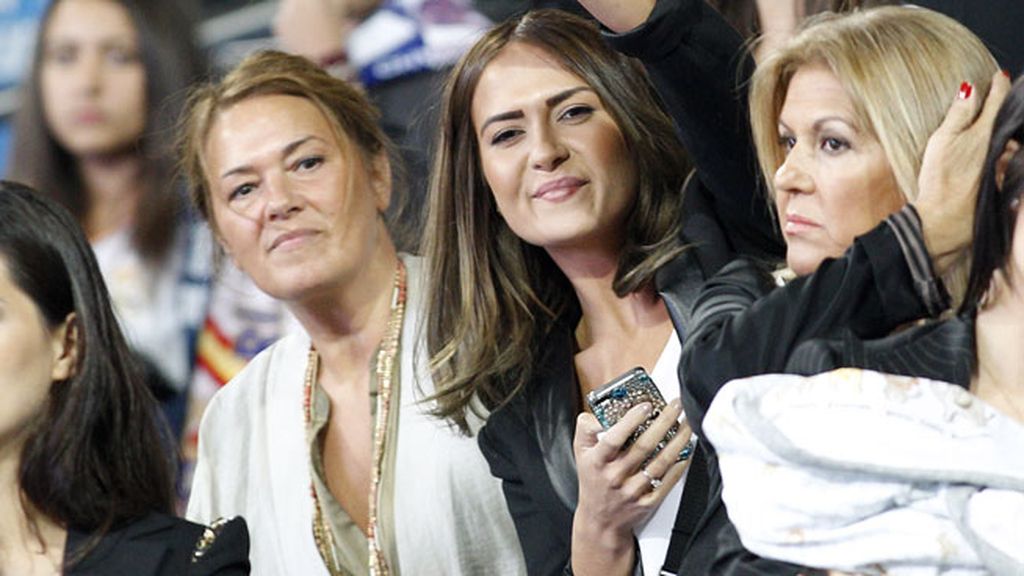 Carbonero, Rubio, Aramburu...la plantilla de mamás 'WAGs', en la fiesta del Real Madrid