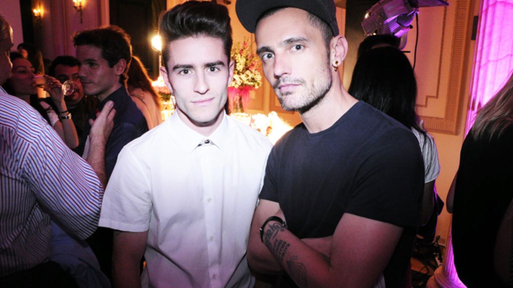 Blanca Suárez y Kira Miró, animado corrillo en la fiesta de Harper´s Baazar