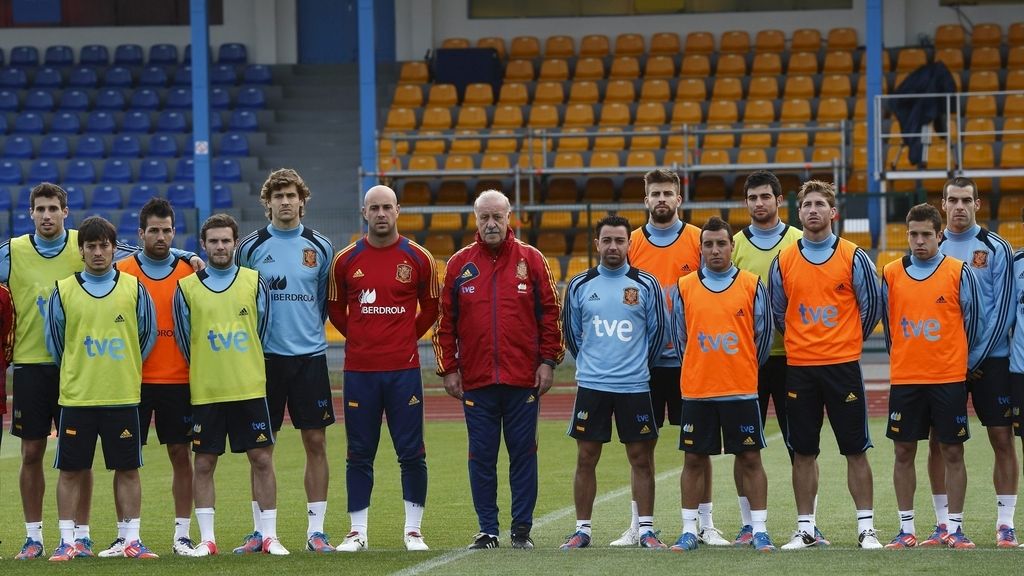 Minuto de silencio de 'La Roja' por preciado