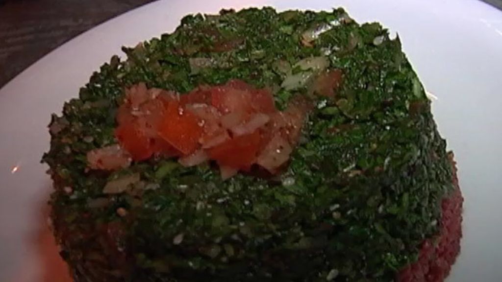 80 euros, cena y espectáculo