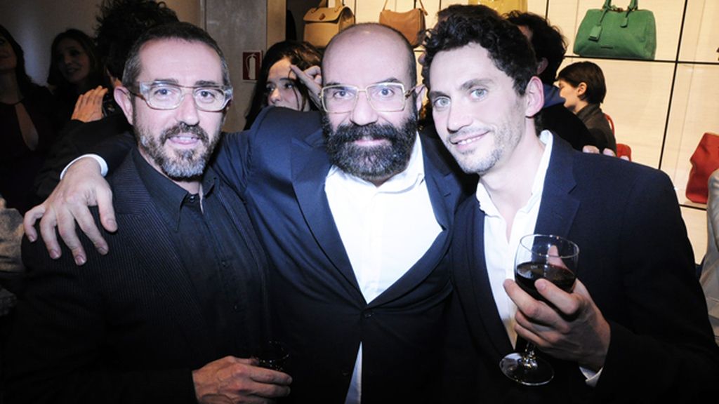 Bernardo Corachán, el diseñador Paco Delgado y Paco León