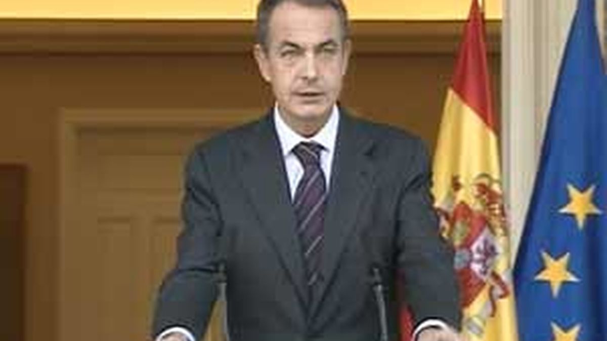 Zapatero sentencia que "se abre un nuevo tiempo y un nuevo horizonte".