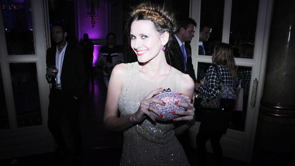 Elena Ballesteros nos deslumbró en la fabulosa fiesta del Ritz