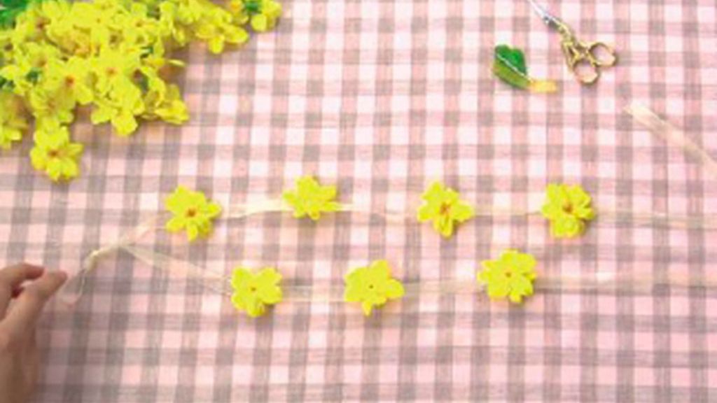 Tricotosas 34: Corona de flores