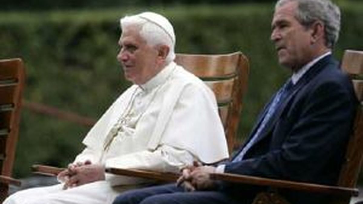 El Papa y Bush, encuentro privado.Vídeo: ATLAS