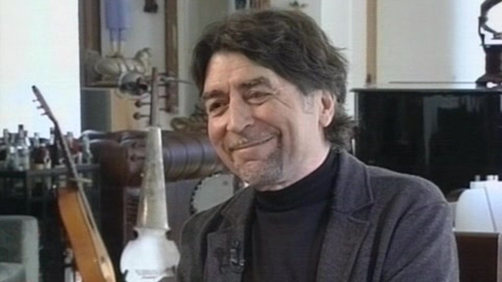 Iñaki Gabilondo entrevista a Joaquín Sabina, cantautor y poeta español (1 de 2)