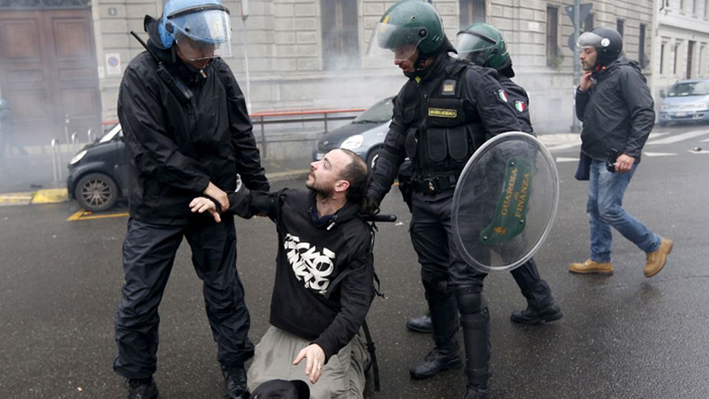 Batalla campal en Milán contra la Expo 2015